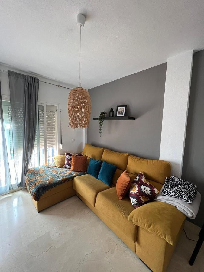 Апартаменти Faro12 Playa & Piscina & Parking Privado Бенальмадена Екстер'єр фото